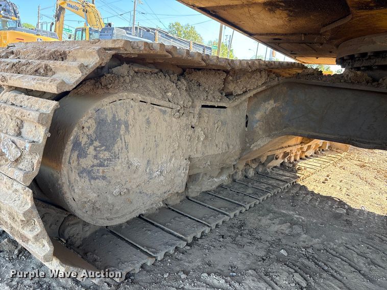 image for item EA7954 2005 Kobelco SK290LC long reach excavator