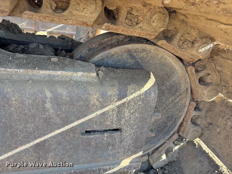 image for item EA7954 2005 Kobelco SK290LC long reach excavator