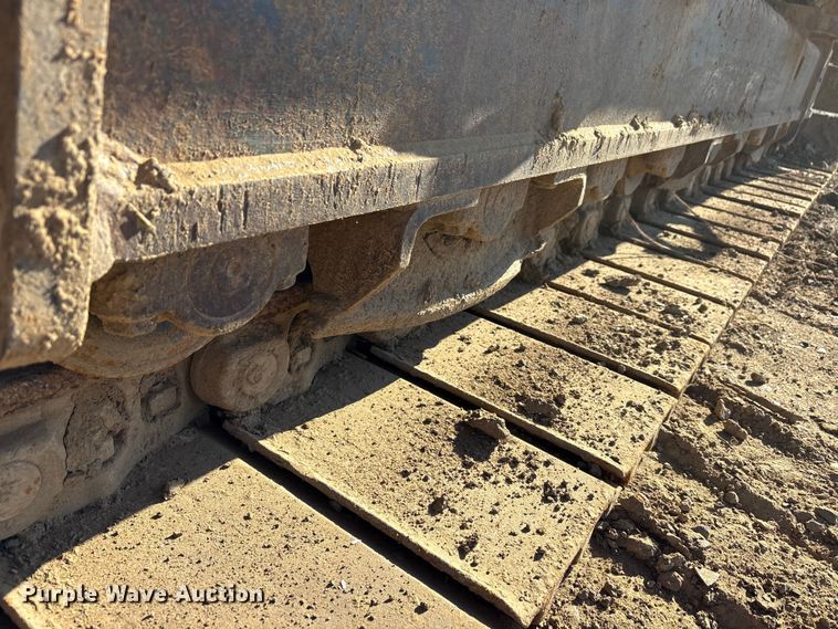 image for item EA7954 2005 Kobelco SK290LC long reach excavator