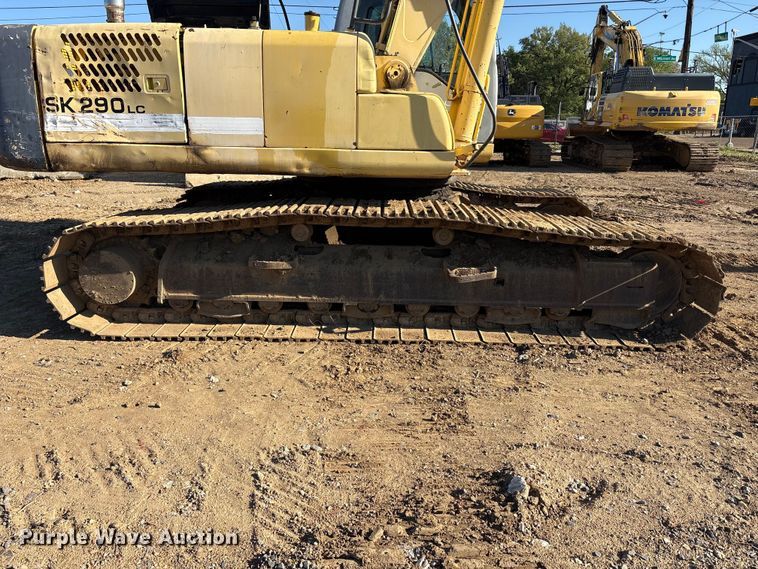 image for item EA7954 2005 Kobelco SK290LC long reach excavator