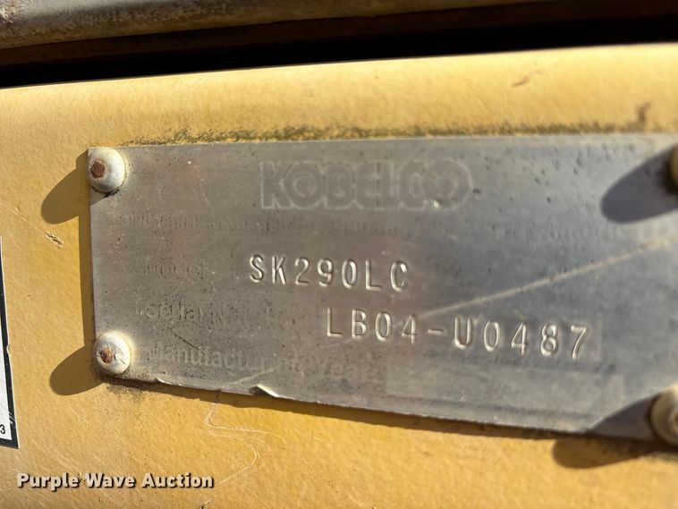 image for item EA7954 2005 Kobelco SK290LC long reach excavator