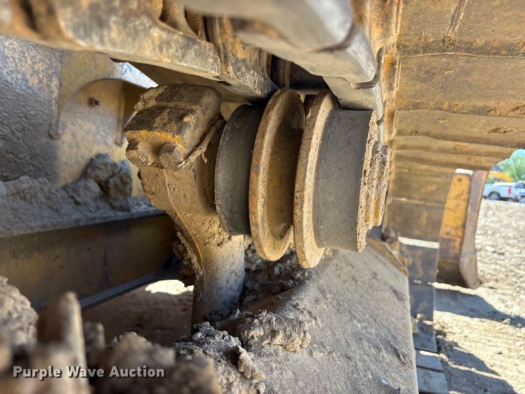 image for item EA7955 2007 John Deere 450J dozer