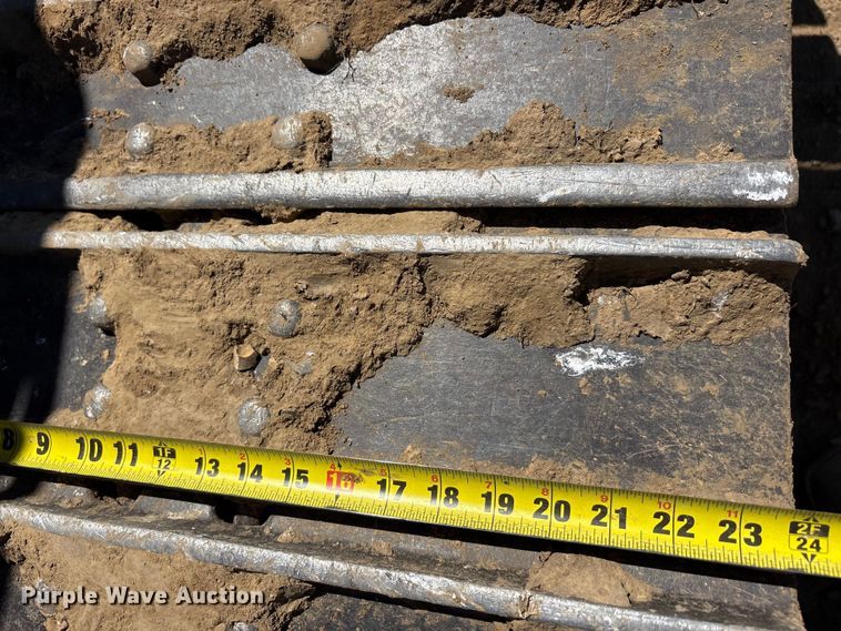 image for item EA7955 2007 John Deere 450J dozer