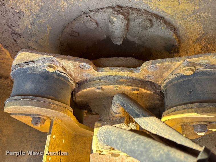 image for item EA7956 2006 Bomag BW177D-3 single drum vibratory roller