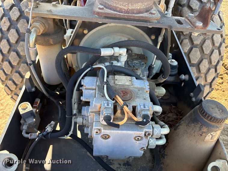 image for item EA7956 2006 Bomag BW177D-3 single drum vibratory roller