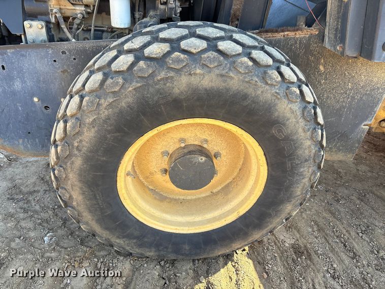 image for item EA7956 2006 Bomag BW177D-3 single drum vibratory roller