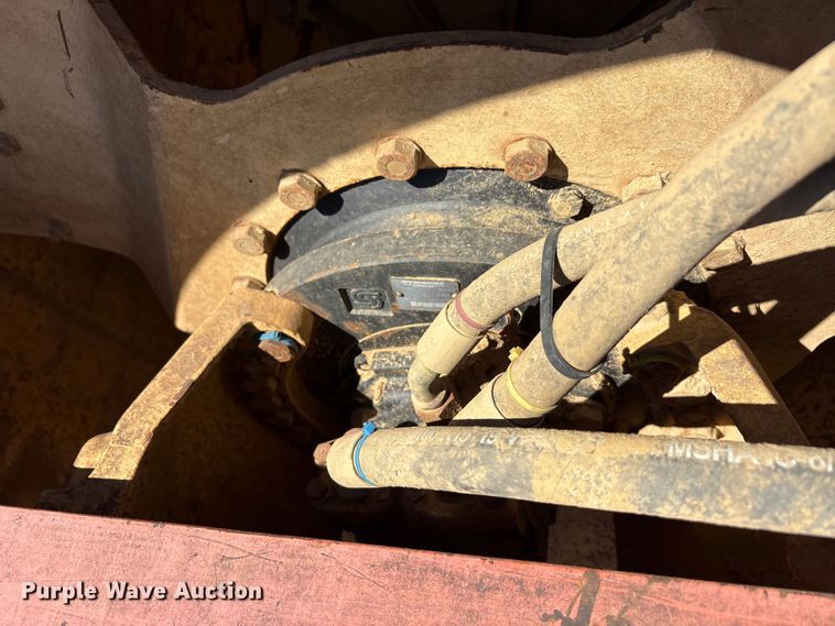 image for item EA7957 2005 Dynapak CA250PD single drum vibratory roller