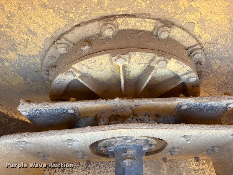 image for item EA7957 2005 Dynapak CA250PD single drum vibratory roller