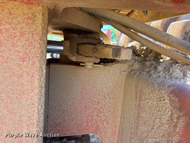 image for item EA7957 2005 Dynapak CA250PD single drum vibratory roller