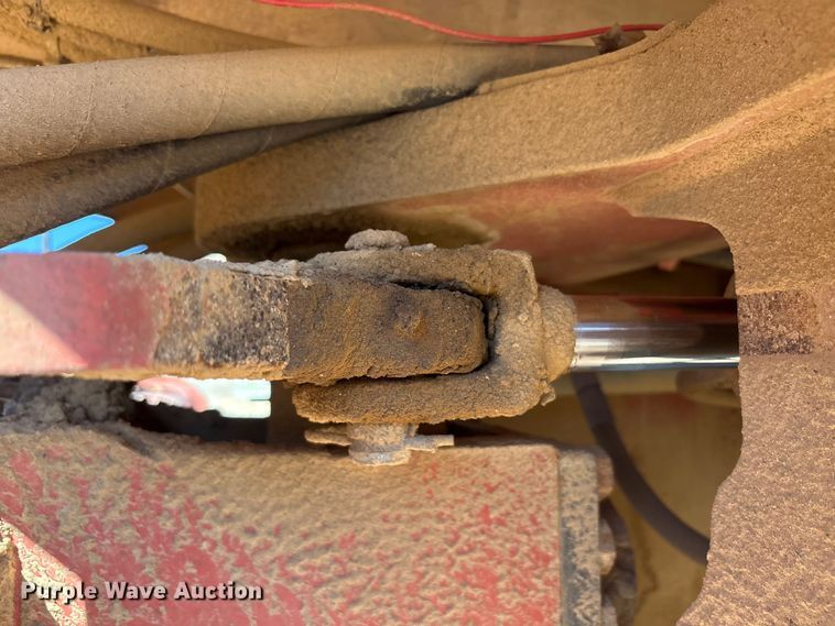 image for item EA7957 2005 Dynapak CA250PD single drum vibratory roller