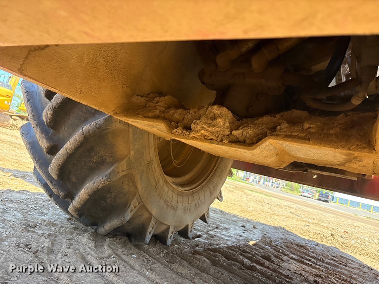 image for item EA7957 2005 Dynapak CA250PD single drum vibratory roller