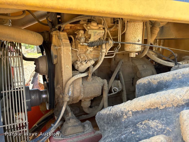 image for item EA7957 2005 Dynapak CA250PD single drum vibratory roller