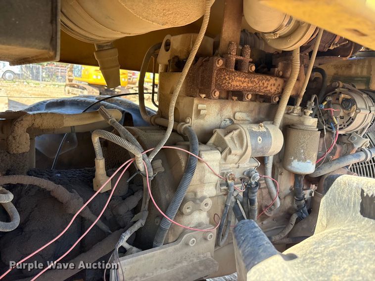 image for item EA7957 2005 Dynapak CA250PD single drum vibratory roller