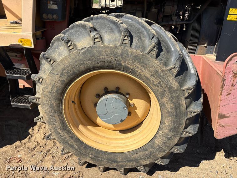 image for item EA7957 2005 Dynapak CA250PD single drum vibratory roller