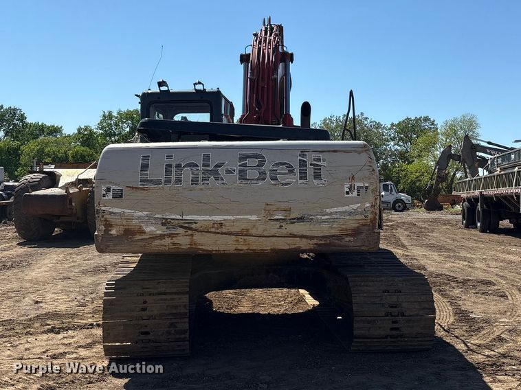 image for item EA7958 Link-Belt 210X2 excavator