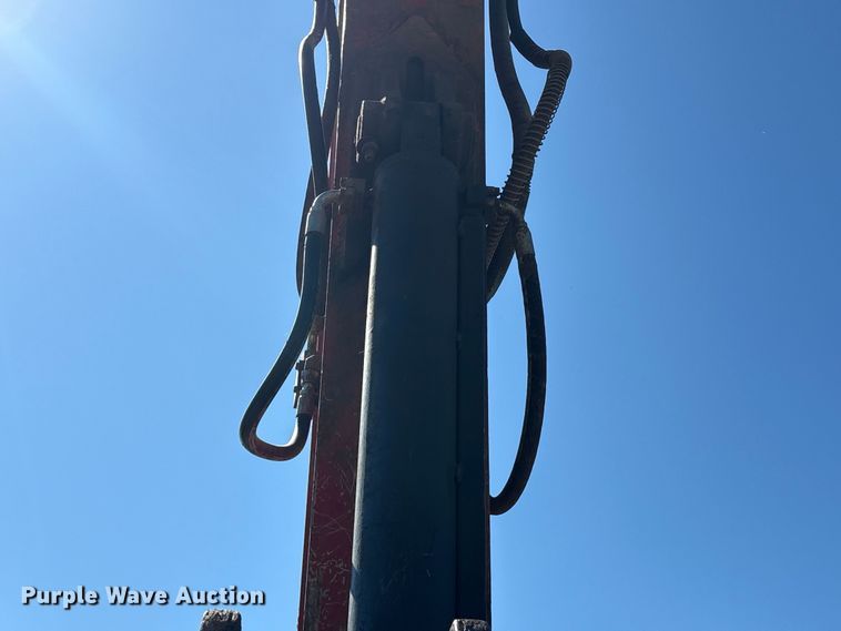 image for item EA7958 Link-Belt 210X2 excavator