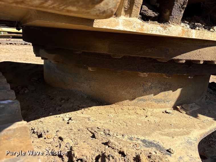 image for item EA7958 Link-Belt 210X2 excavator