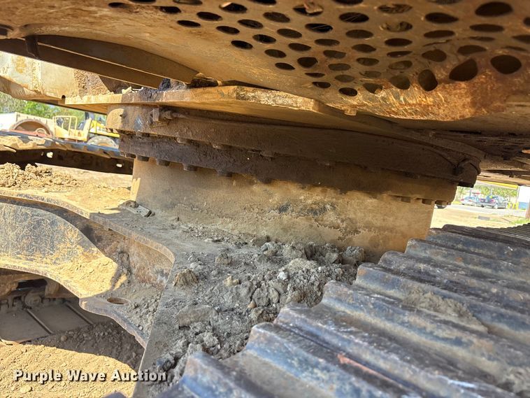 image for item EA7958 Link-Belt 210X2 excavator