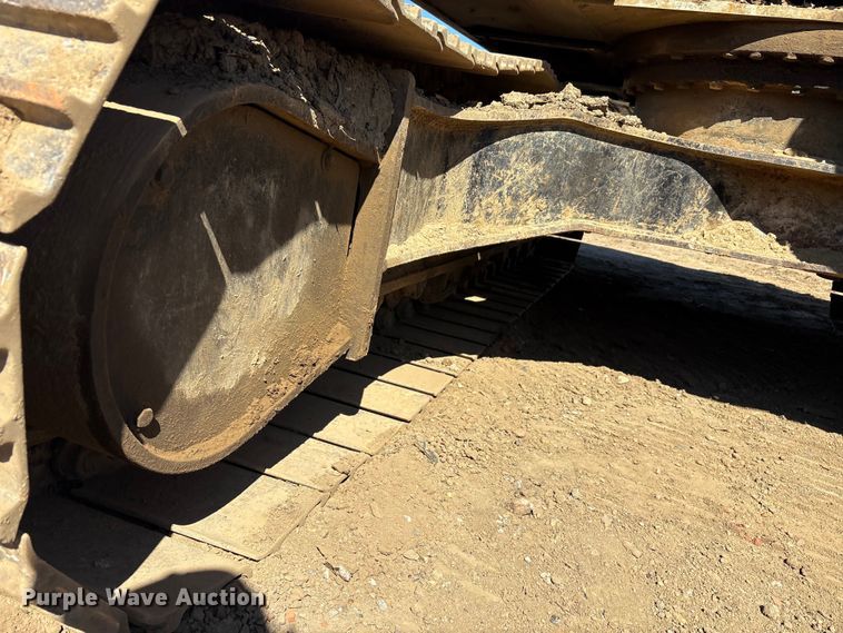 image for item EA7958 Link-Belt 210X2 excavator