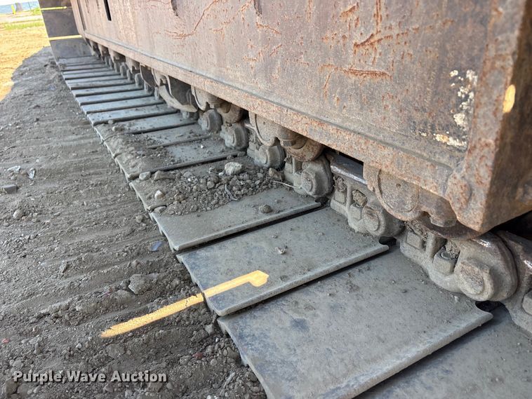 image for item EA7958 Link-Belt 210X2 excavator