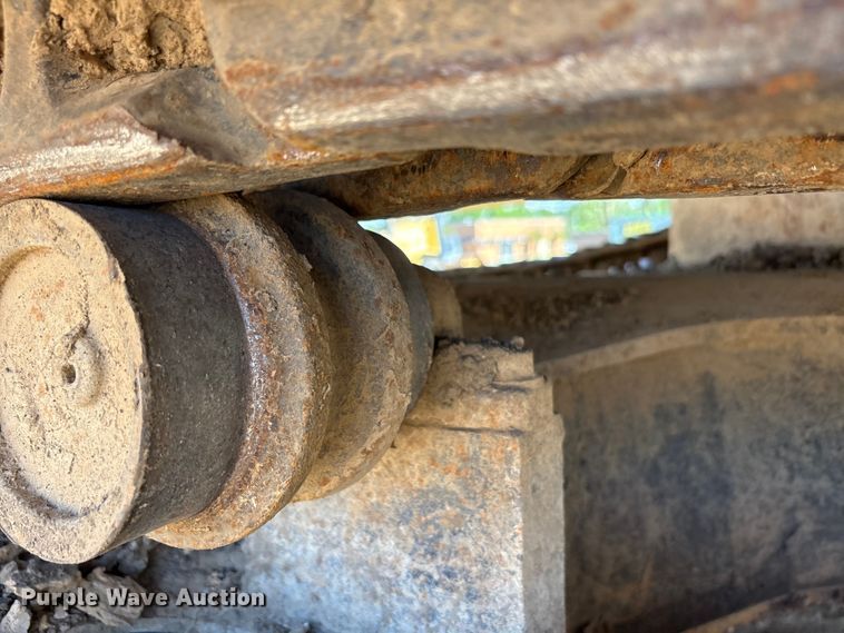 image for item EA7958 Link-Belt 210X2 excavator