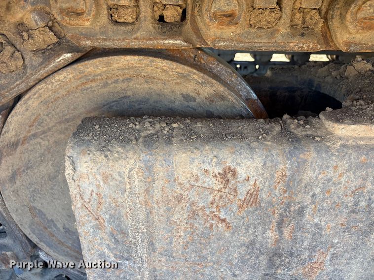 image for item EA7958 Link-Belt 210X2 excavator