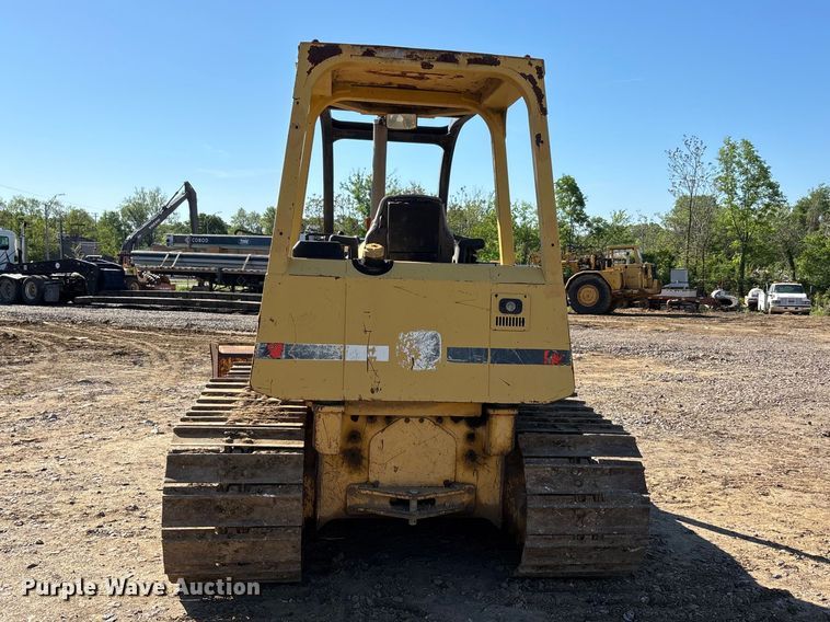 image for item EA7959 1999 John Deere 450H LGP dozer