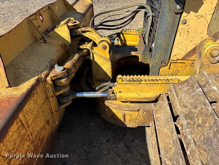 image for item EA7959 1999 John Deere 450H LGP dozer