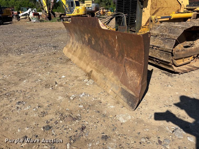 image for item EA7959 1999 John Deere 450H LGP dozer