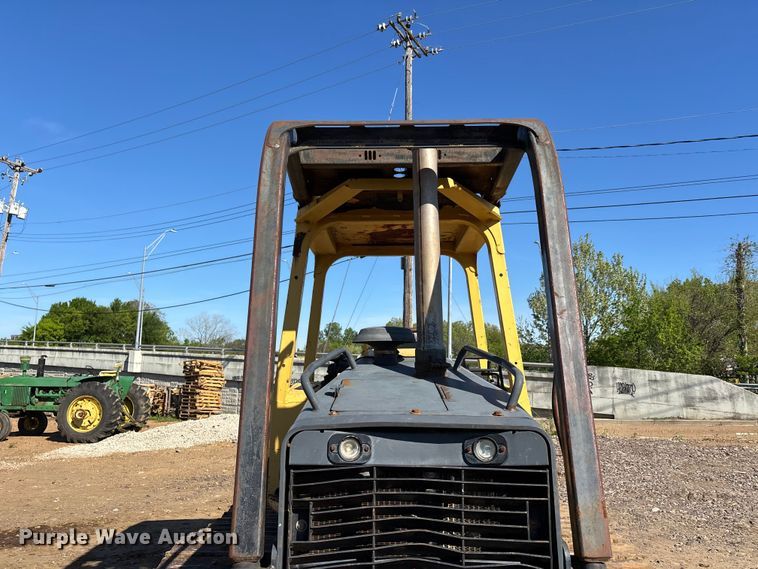 image for item EA7959 1999 John Deere 450H LGP dozer