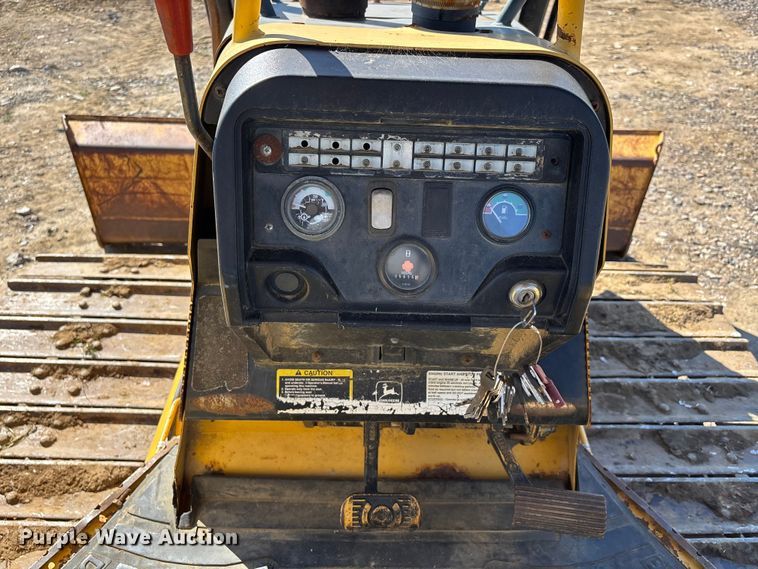 image for item EA7959 1999 John Deere 450H LGP dozer