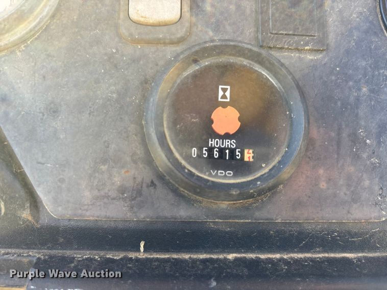 image for item EA7959 1999 John Deere 450H LGP dozer