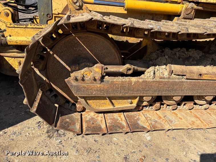 image for item EA7959 1999 John Deere 450H LGP dozer