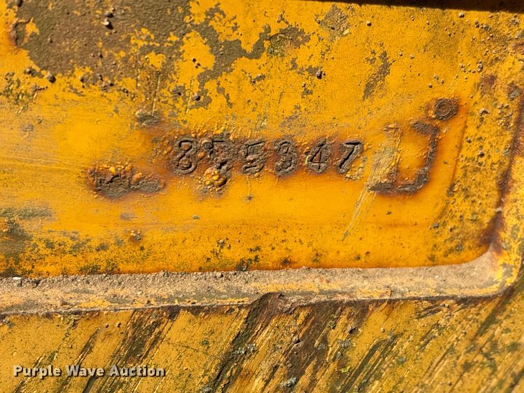 image for item EA7959 1999 John Deere 450H LGP dozer