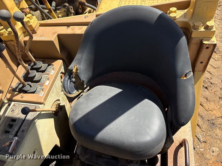 image for item EA7960 1991 Caterpillar 621E conventional scraper 