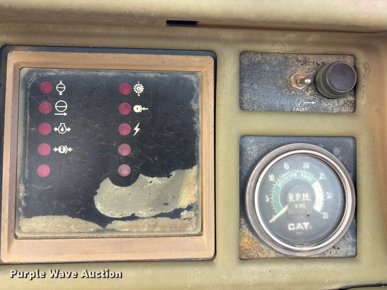 image for item EA7960 1991 Caterpillar 621E conventional scraper 