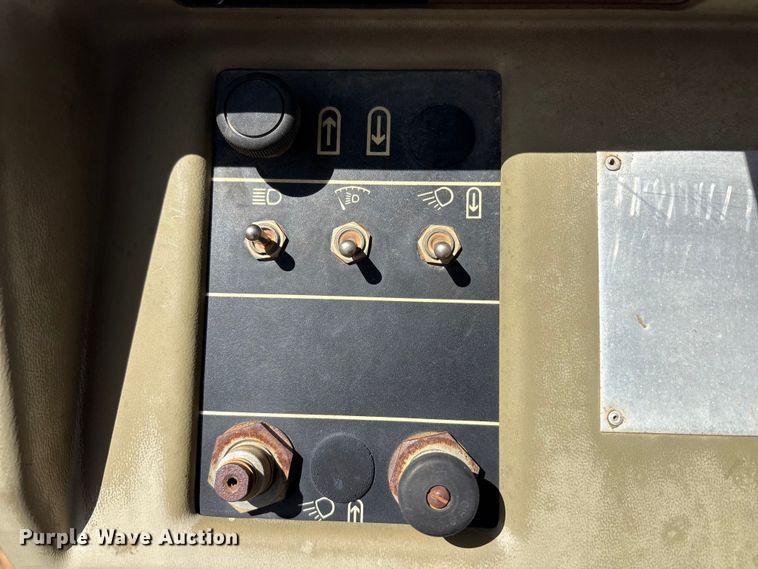 image for item EA7960 1991 Caterpillar 621E conventional scraper 