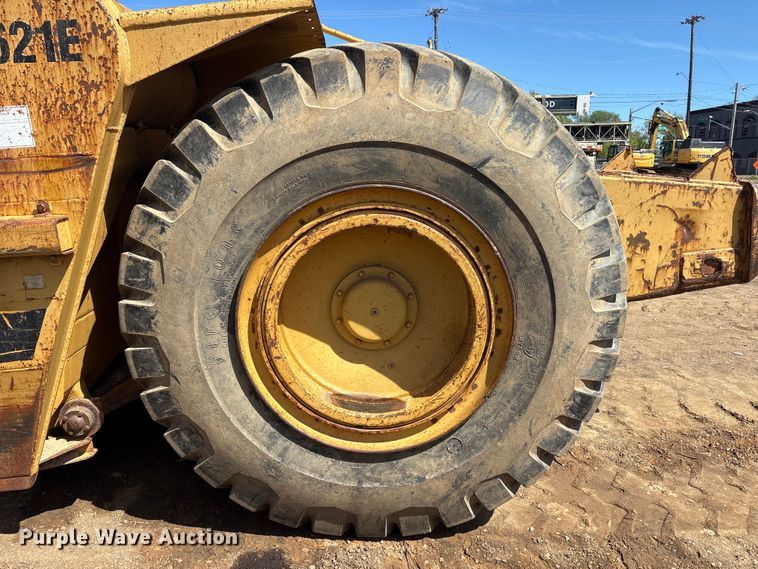 image for item EA7960 1991 Caterpillar 621E conventional scraper 