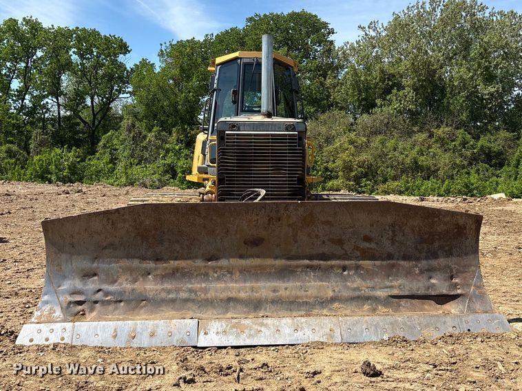 image for item EA7964 2005 John Deere 850J LGP dozer