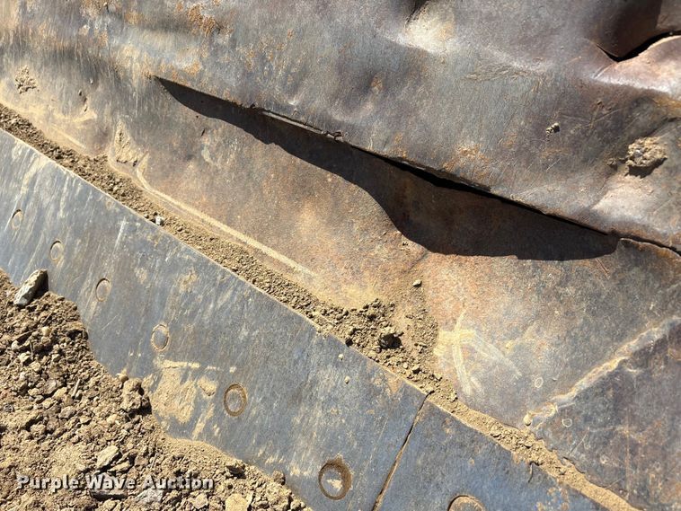 image for item EA7964 2005 John Deere 850J LGP dozer