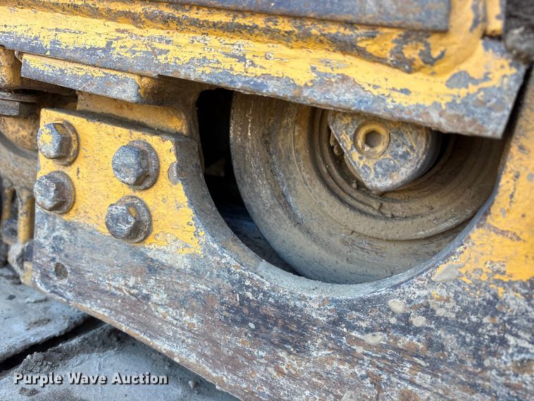 image for item EA7964 2005 John Deere 850J LGP dozer