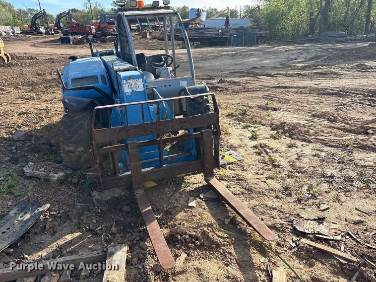 image for item EA7966 Terex GTB-5519 telehandler