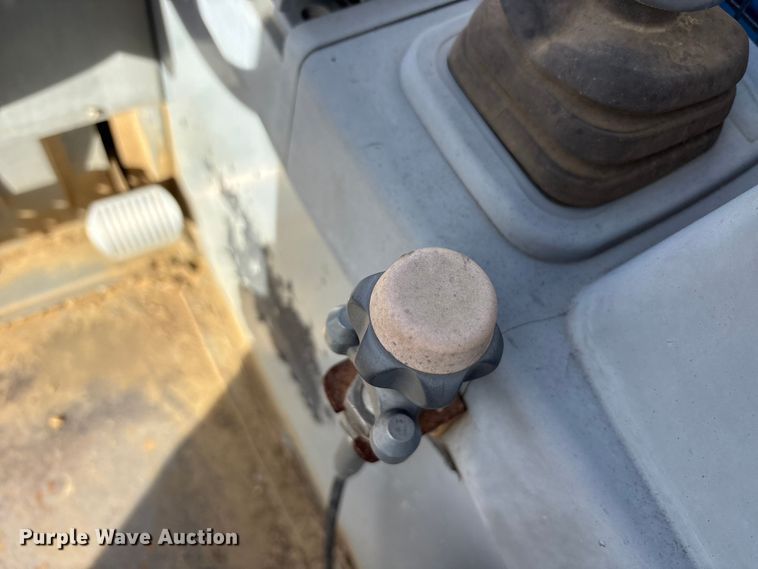 image for item EA7966 Terex GTB-5519 telehandler