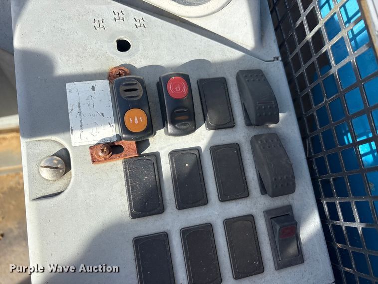 image for item EA7966 Terex GTB-5519 telehandler