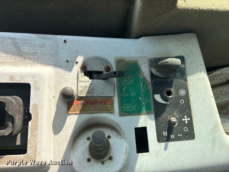 image for item EA7968 1998 Terex 3066C articulated haul truck