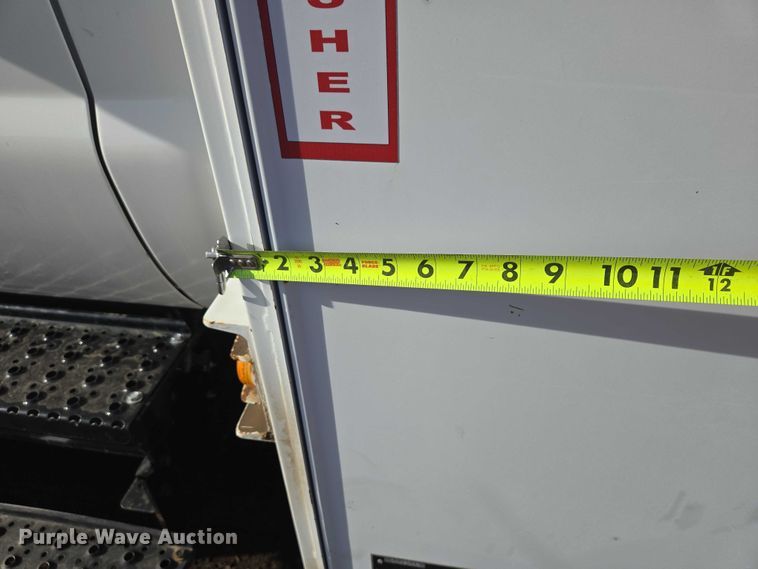 image for item EB1370 2007 Ford F750 Super Duty bucket truck