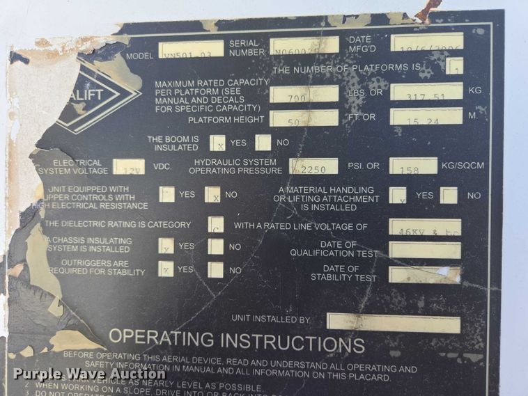 image for item EB1370 2007 Ford F750 Super Duty bucket truck