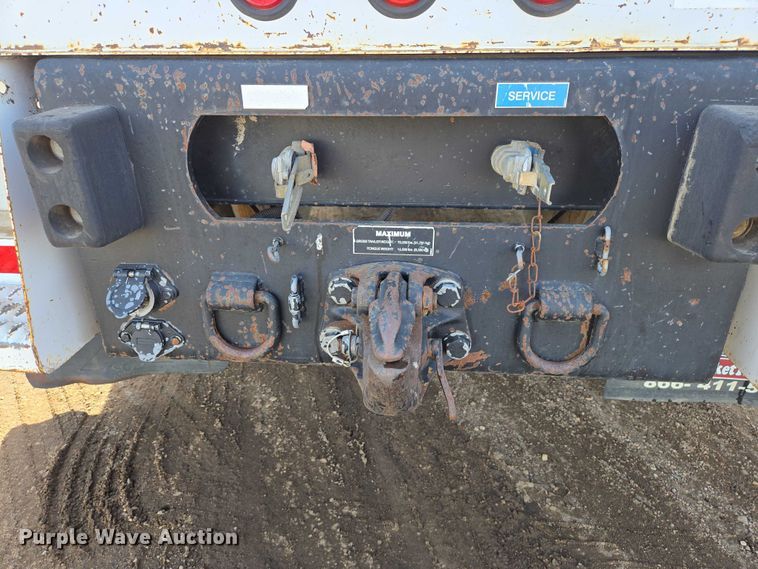image for item EB1370 2007 Ford F750 Super Duty bucket truck
