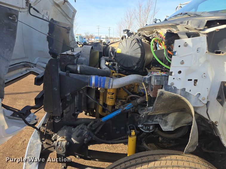 image for item EB1370 2007 Ford F750 Super Duty bucket truck