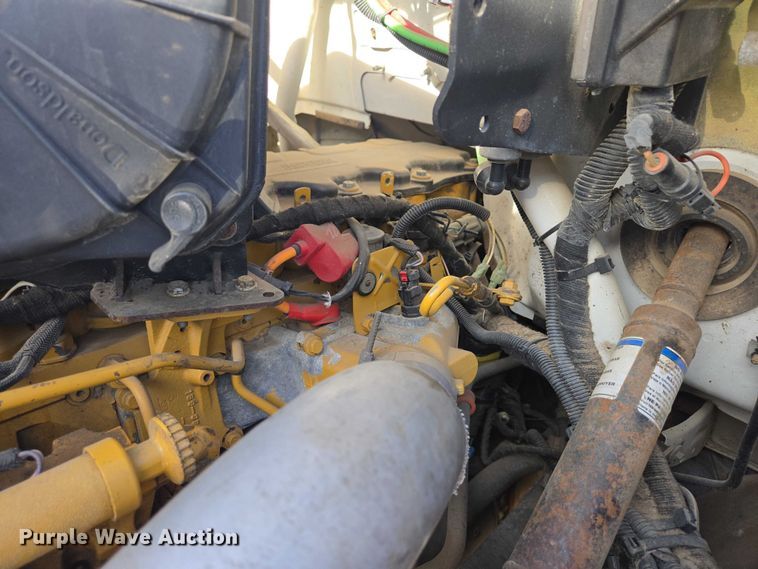 image for item EB1370 2007 Ford F750 Super Duty bucket truck